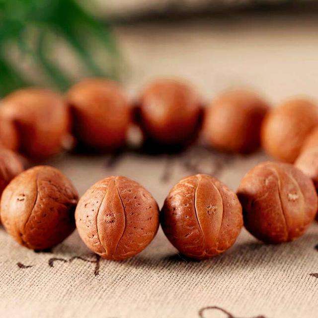 凤眼菩提盘的发黑还有补救办法吗,凤眼菩提太干了没光泽度