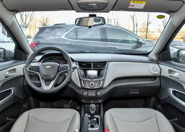 最适合穷人开的省油耐造的几款车,动力好又省油的小型车推荐