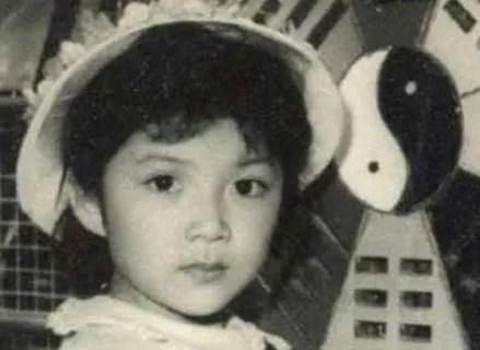 妈，我是你的孩子，不是你的摇钱树