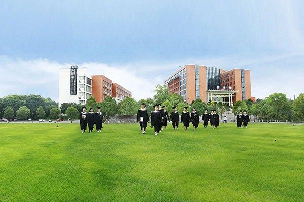 湖南信息职业技术学院好吗,湖南信息学院转专业细则