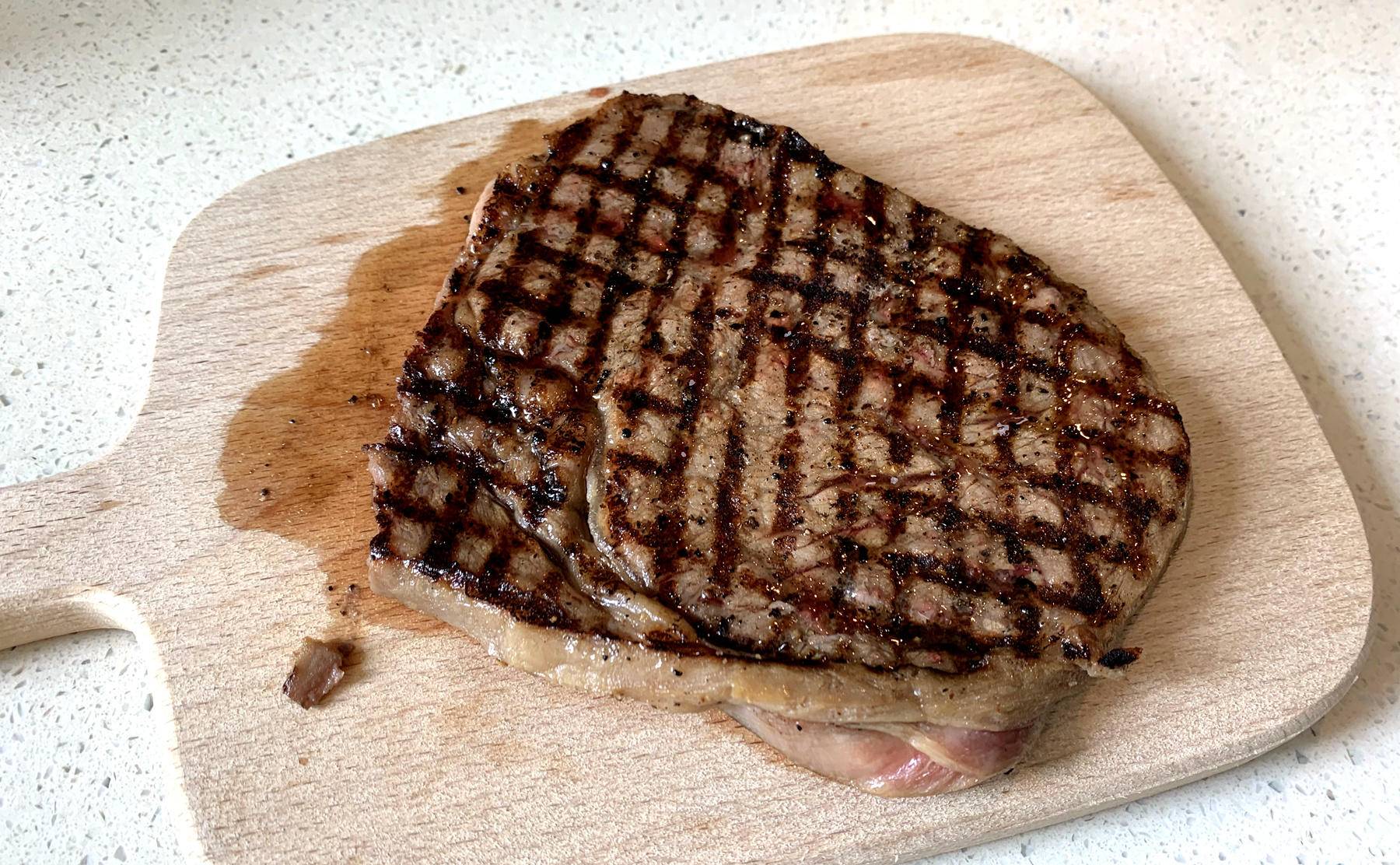 嵌入式燃气灶怎么防油污,嵌入式燃气灶如何选择炉头