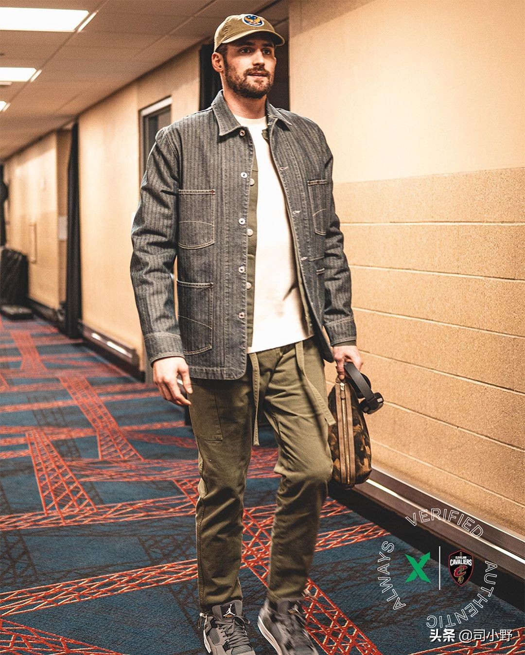 nba球星用的鞋包,nba球星同款邮差包