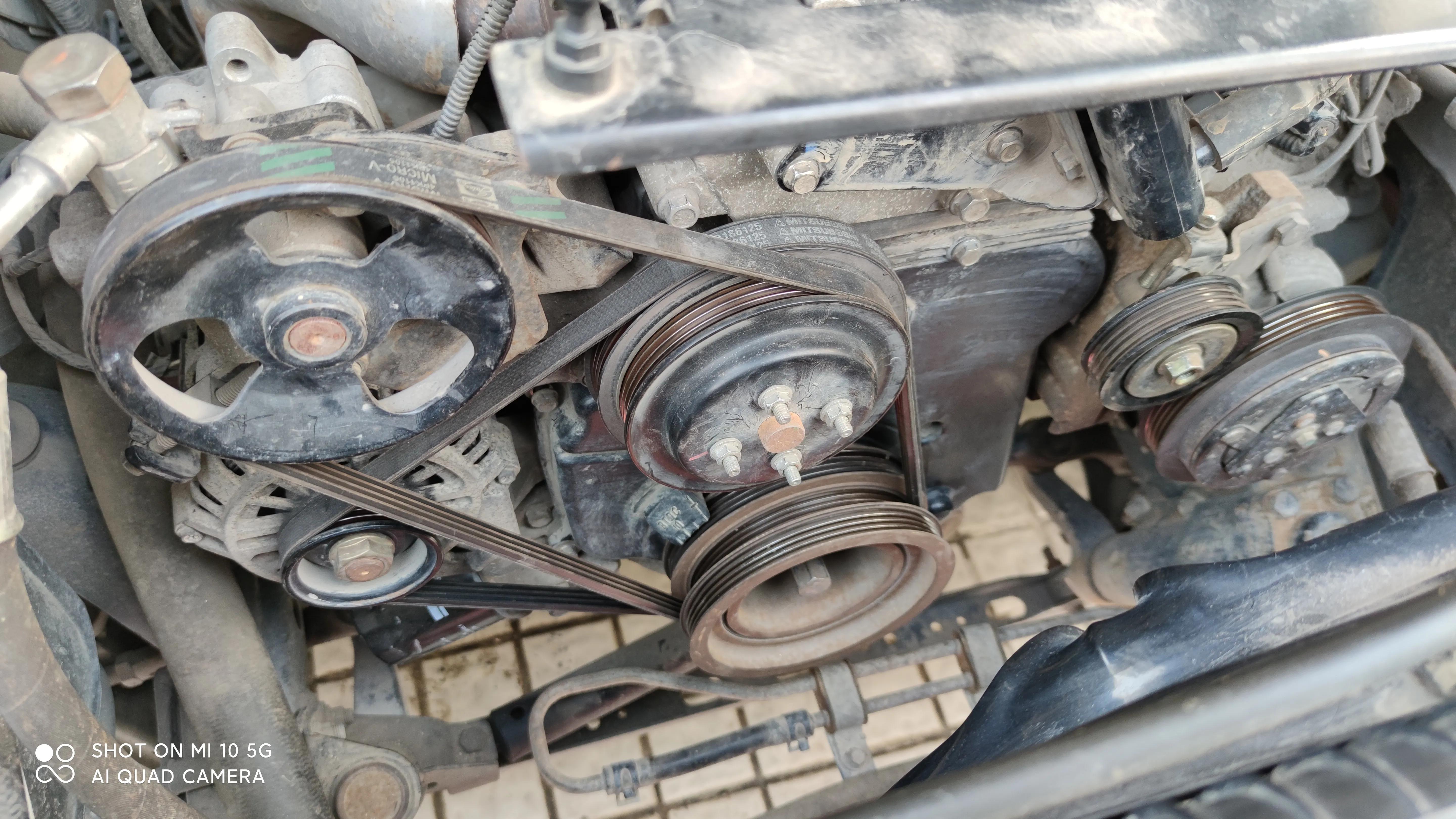 车主壮着豹子胆自己动手更换正时皮带，过程还算顺利