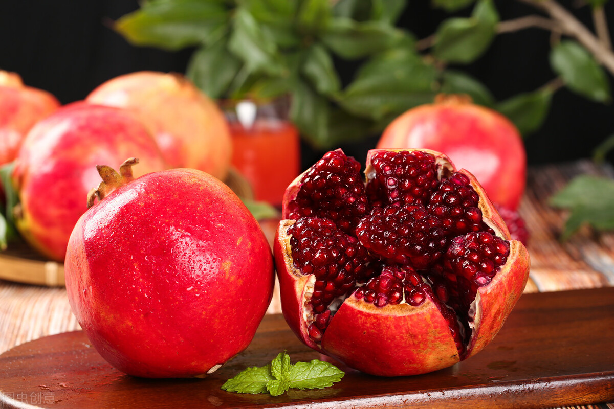 8月份是吃石榴的季节吗,几月几日是吃石榴的季节