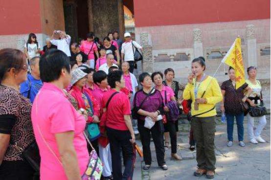 老年团旅游怎么省钱,几块钱的老年旅游团如何盈利