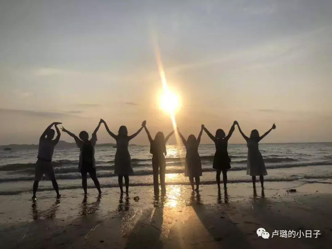 出门便携式化妆包软包中号,旅行化妆包大公开