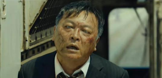 《釜山行》电影最终结局是什么？两个不同版本细思极恐