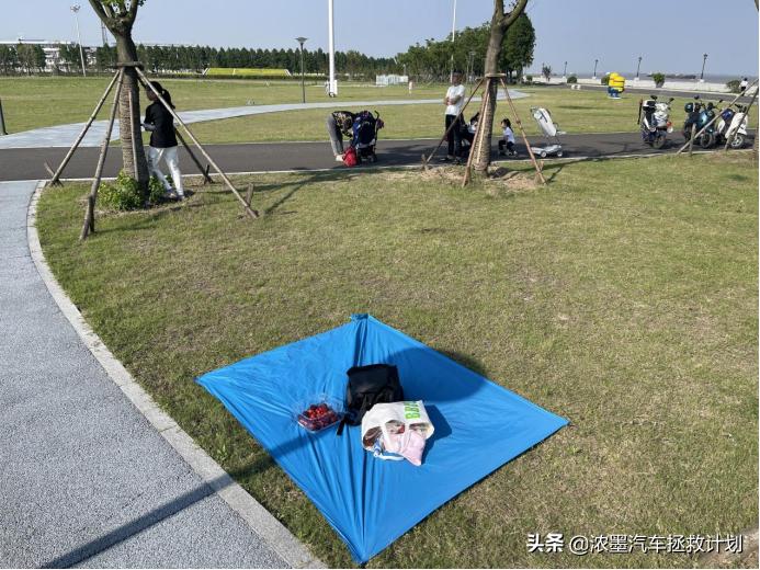 铃木吉姆尼翻新整备,新款铃木吉姆尼实拍图造型经典