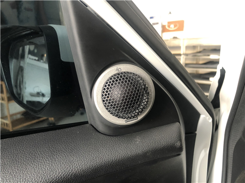 本田十代思域升级丹拿音响,深圳十代思域改装丹拿音响