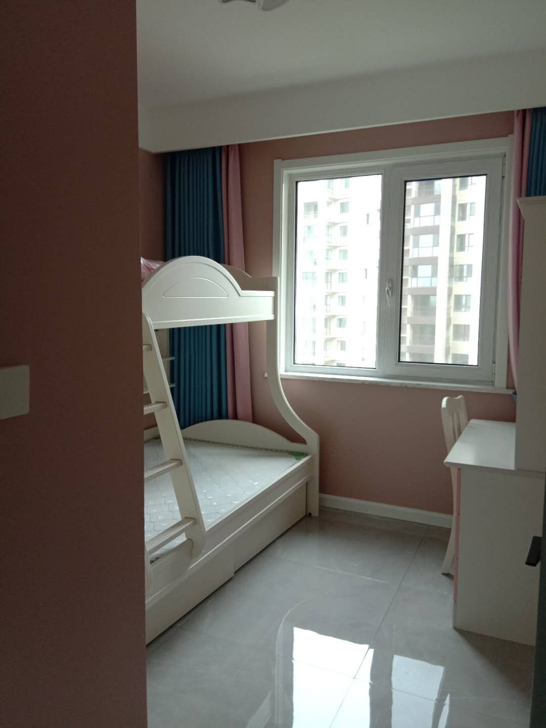 家政阿姨是怎么收拾房间的,莫姐家政开荒保洁