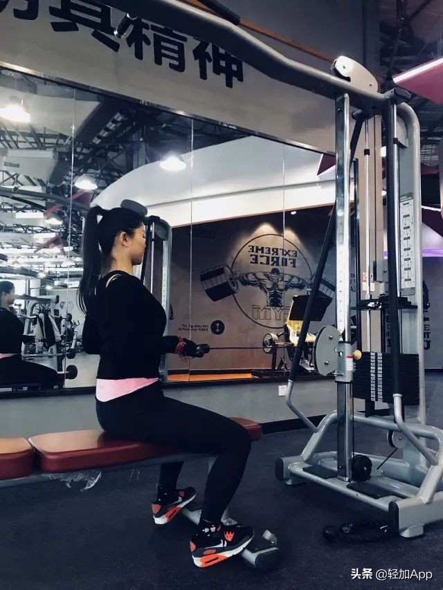 1个月减10斤后一个月又胖回来,1个月减肥10斤