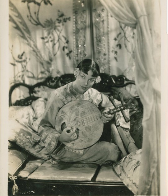 《大地》：农民的根是土地，男人的福是妻子，都不能轻易放弃