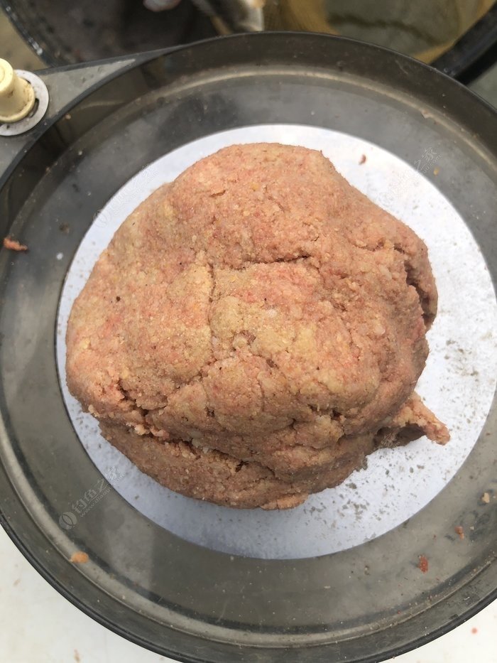 水底小鱼多就会没大鱼,自然水域没鱼情