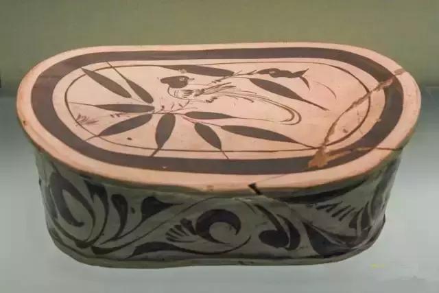 古代经典瓷枕,一枕清凉入梦来阅读