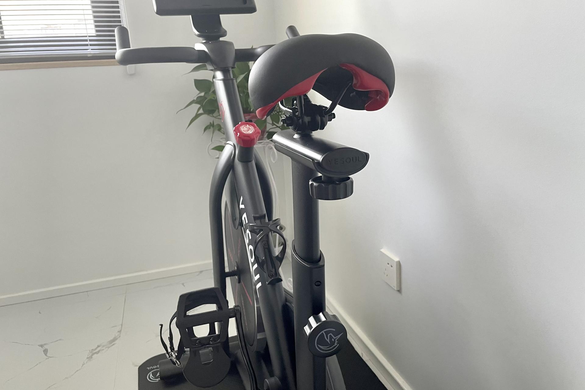 居家锻炼有氧健身运动动感单车,小型健身器材动感单车推荐