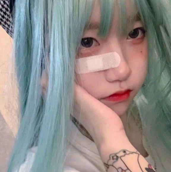 害怕在学校来大姨妈怎么办,上学大姨妈来了没有卫生巾怎么办