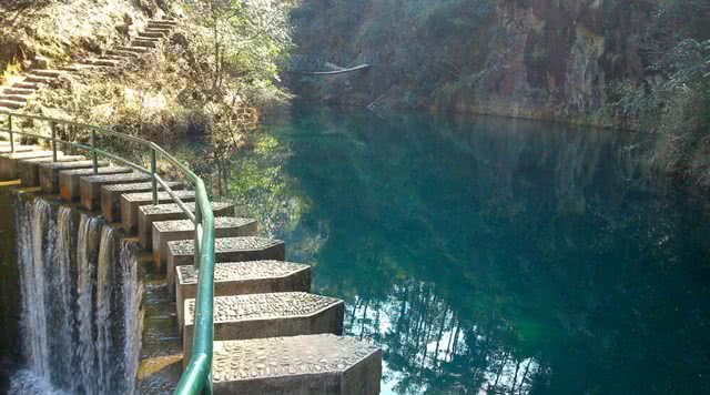 浙江有哪些有瀑布的旅游景点,浙江旅游景点推荐瀑布
