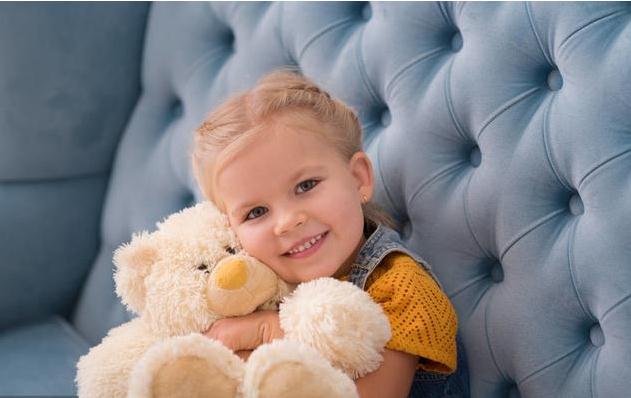 正确引导成年孩子性教育,让儿童性教育不再羞涩