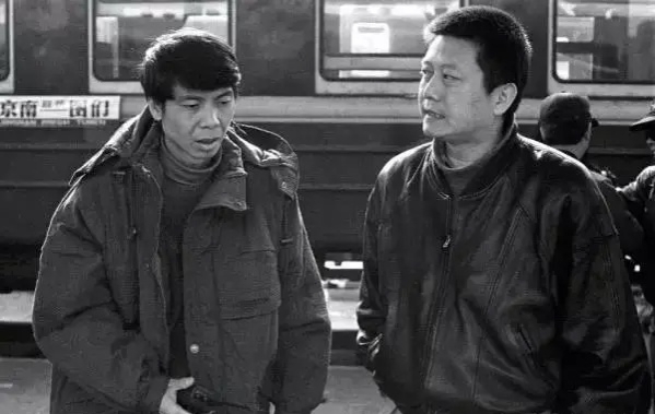 王朔白岩松骨子里的做作,王朔评白岩松骨子里的做作