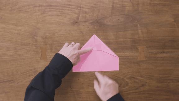 世界上能飞90000米的纸飞机怎么折,能飞6000米的纸飞机大师