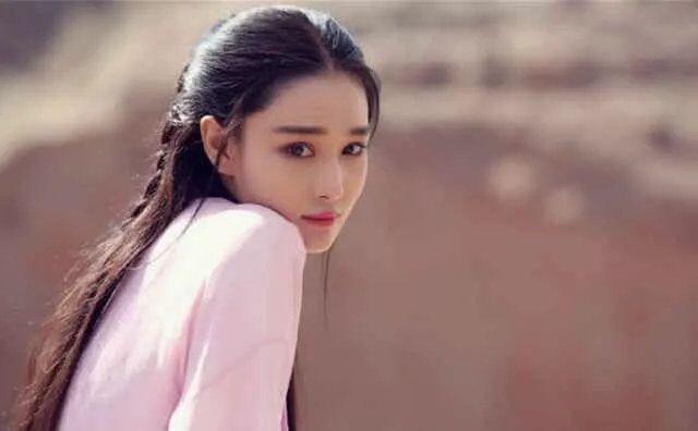 女星找代购被骗发文抱怨，商家主动联系：把文章删了就退钱