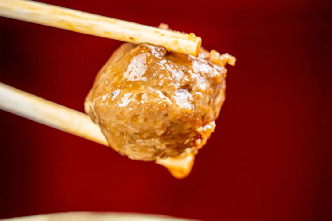 「卤林少堂主」2岁生日“虎”出新招,新品5元吃