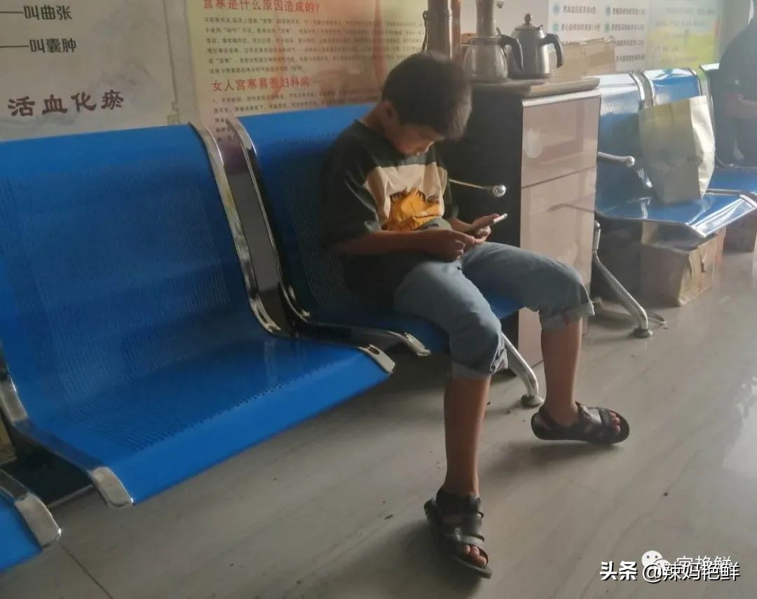 驼背不改正会越来越驼吗,为什么会驼背驼得很厉害