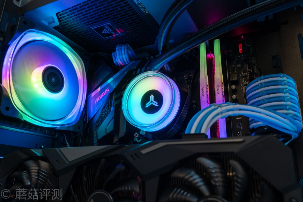 乔思伯240水冷能压得住i513600k吗,乔伯斯tw2-240pro水冷散热测试