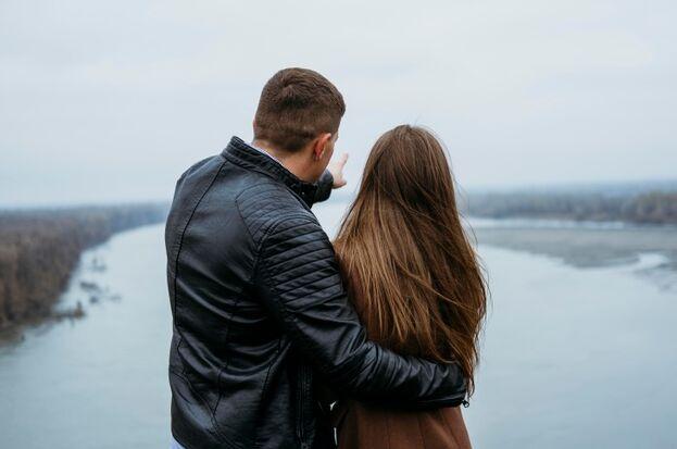 不靠谱的男人都和这几个方面有关,不靠谱的男人从这三个地方看穿