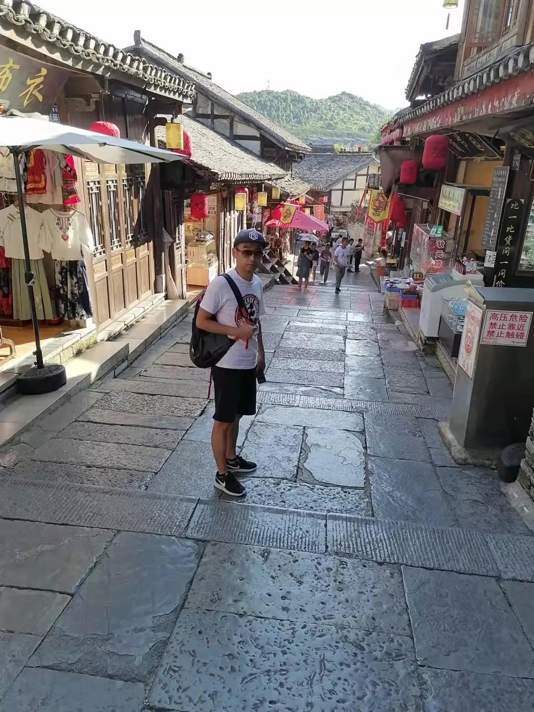 贵州贵阳青岩古镇旅游游记,贵州贵阳青岩古镇迎参观热潮