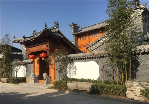 民宿365近期10家大热的极简民宿,西北风格民宿