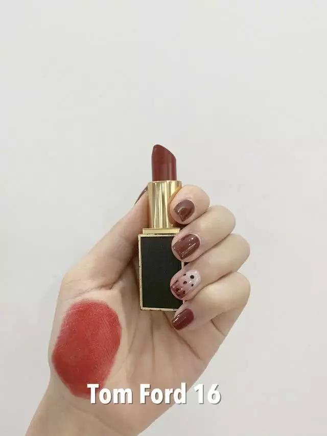 这些买断货的爆款，你有吗？听说巨显白哟！