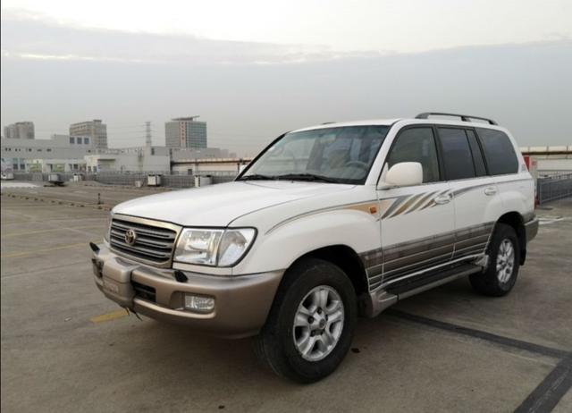 19款陆巡兰德酷路泽4000马力多少,最美丰田陆巡兰德酷路泽