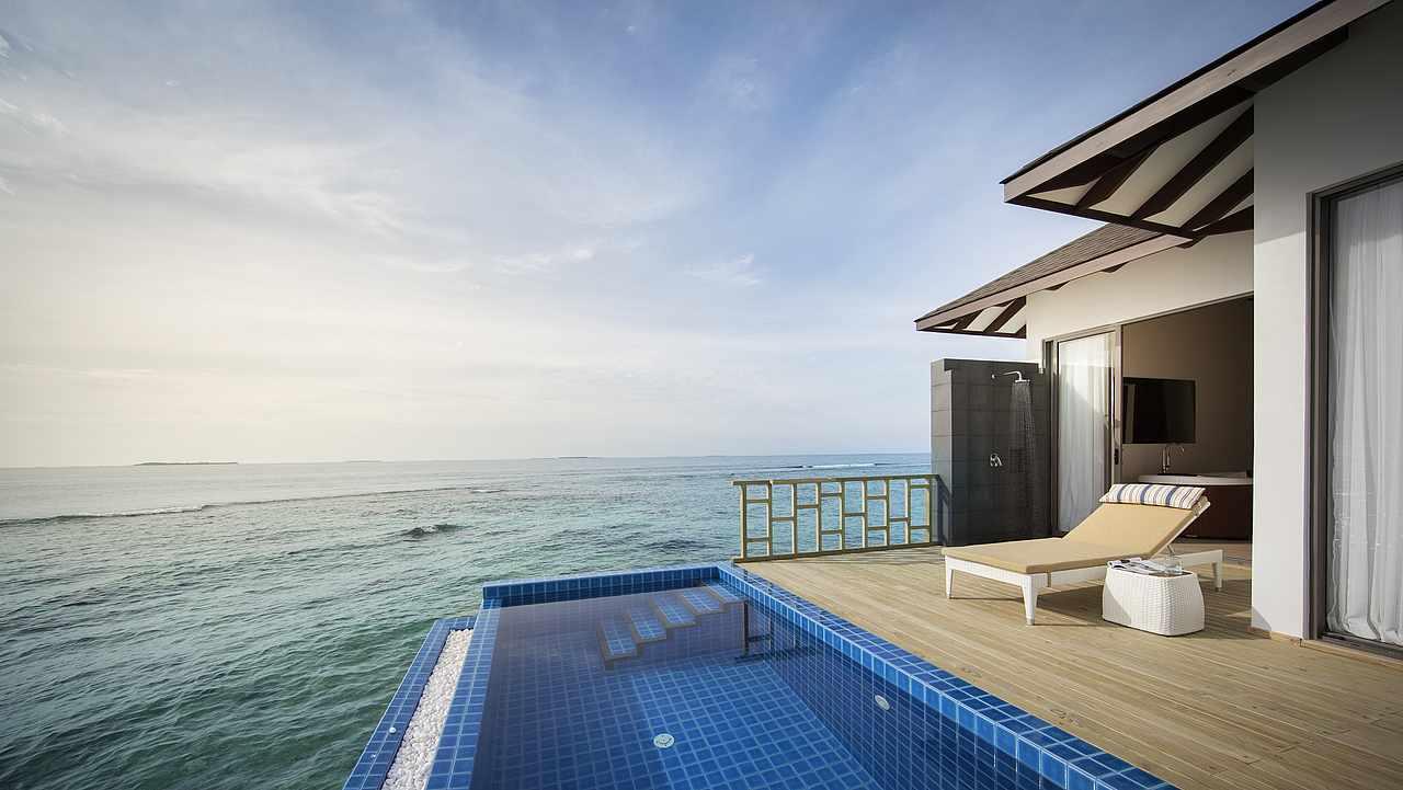 马代努努岛,马代鲁滨逊