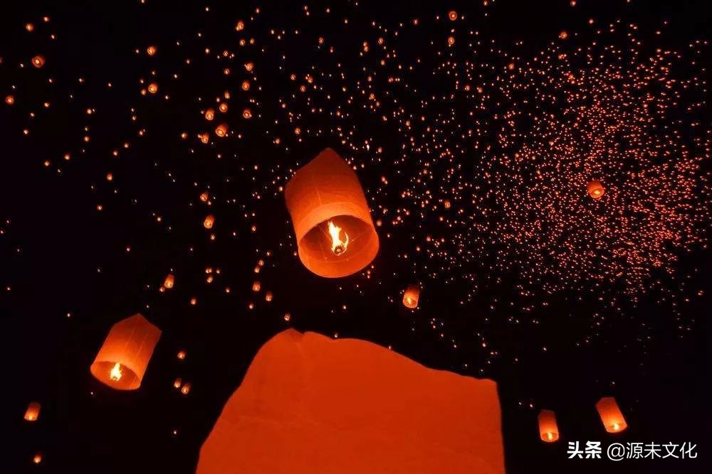 元宵节的特色活动有挂花灯吗,元宵节看灯笼的习俗是怎么来的