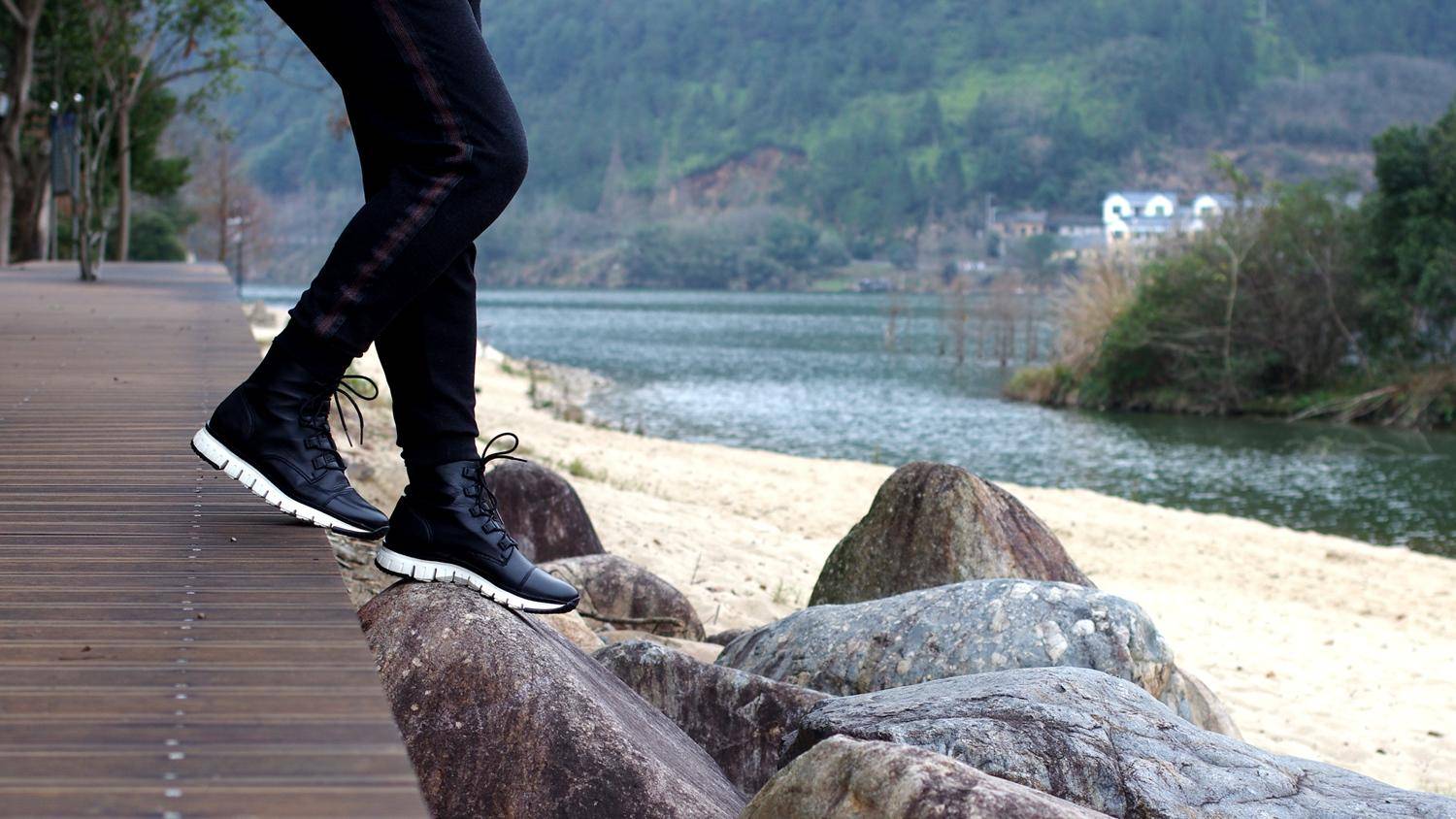 喜新不厌旧:一天一双靴子一个造型,除夕到初六各场合全适配