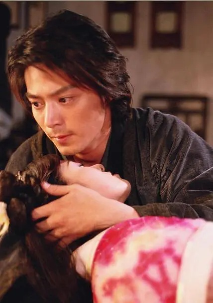 十五年过去，重温《天下第一》，发现这部剧的核心根本不是武学