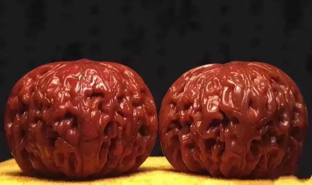 核尖开裂是正常现象吗,核壁容易开裂