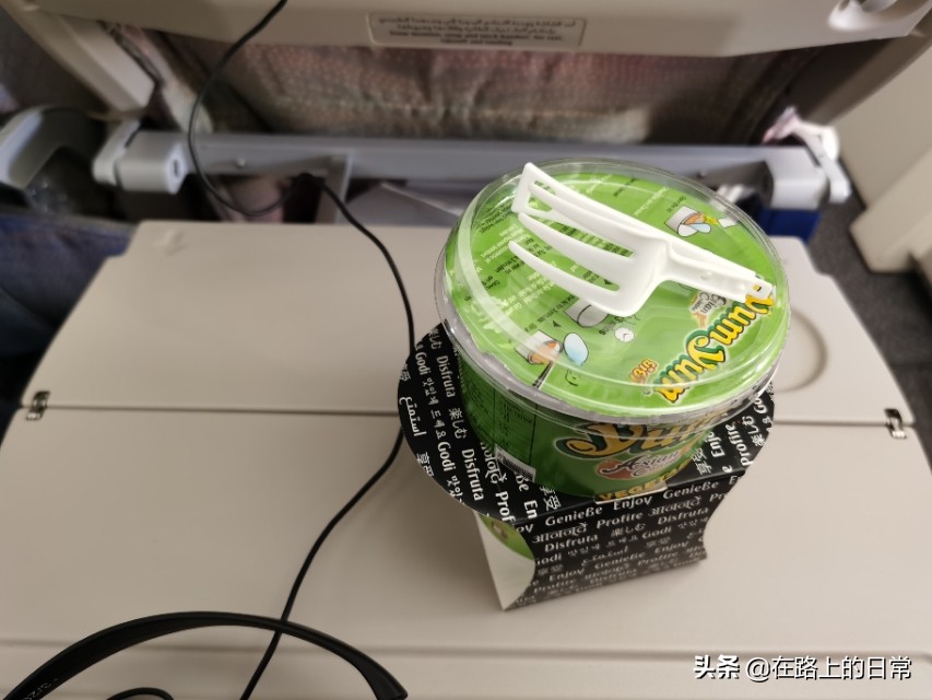 体验阿联酋头等舱,体验土豪飞机