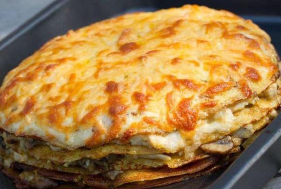 俄罗斯的传统美食都有什么,俄罗斯民族平常吃的美食