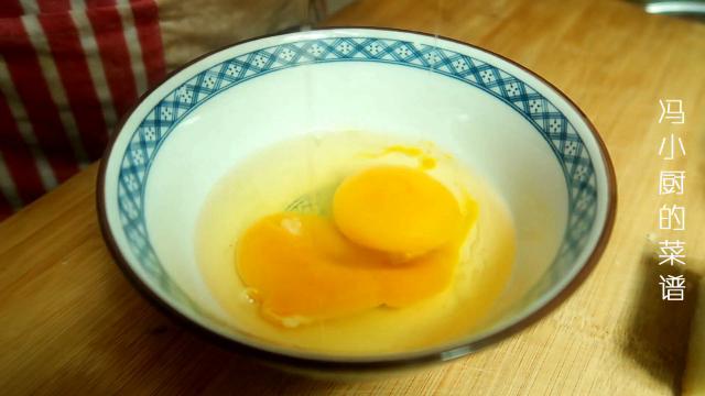 早餐吐司最简单的做法,超解馋吐司早餐比干吃好吃百倍