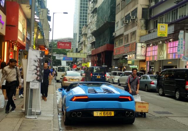 香港从什么年代开始繁华的,普通人第一次去香港感受