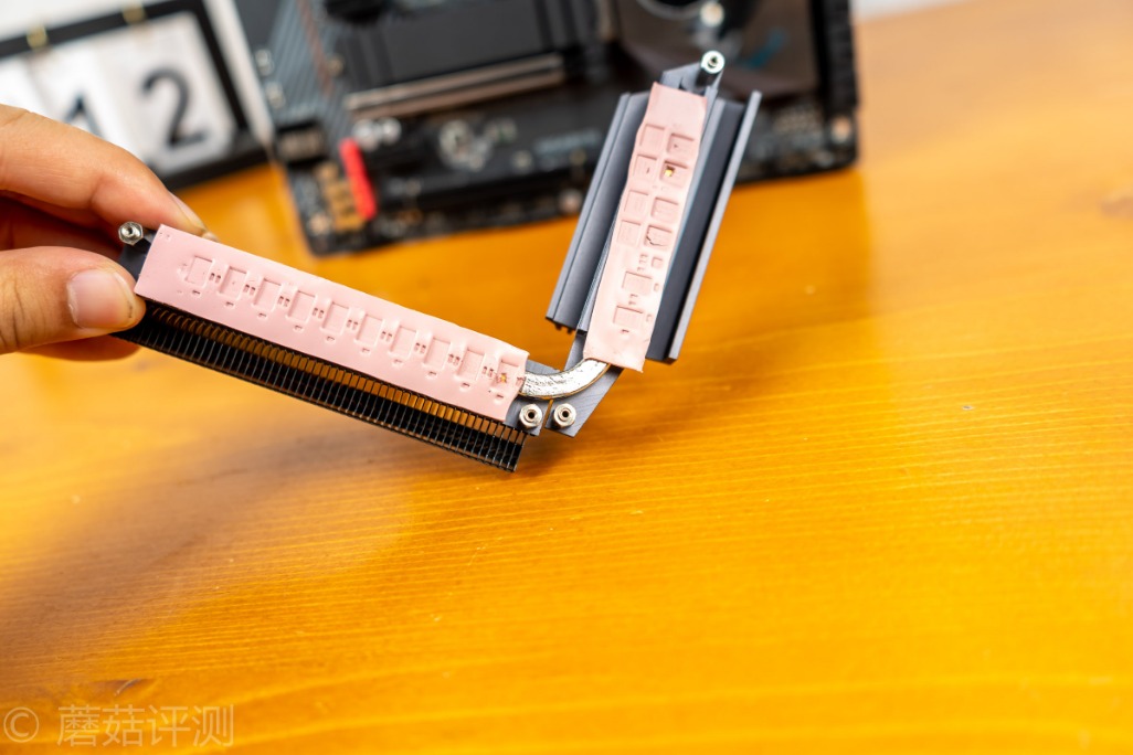 技嘉x570主板芯片组升级教程,技嘉x570aorusprowifibios更新