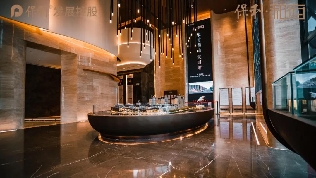 云龙湖东这家网红售楼处整体出售啦!52间街区商铺等你来“认领”