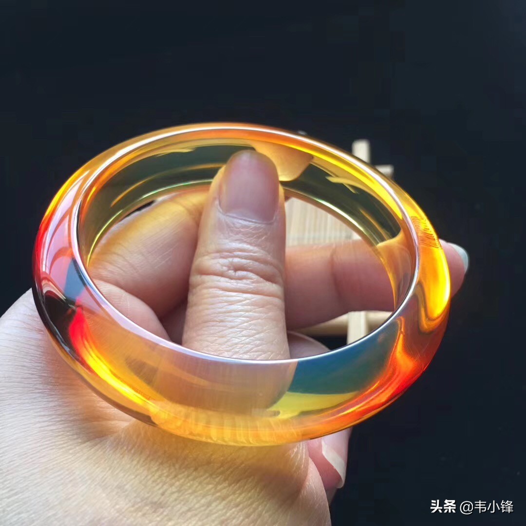 缅甸琥珀值得收藏吗,缅甸琥珀手镯哪种好