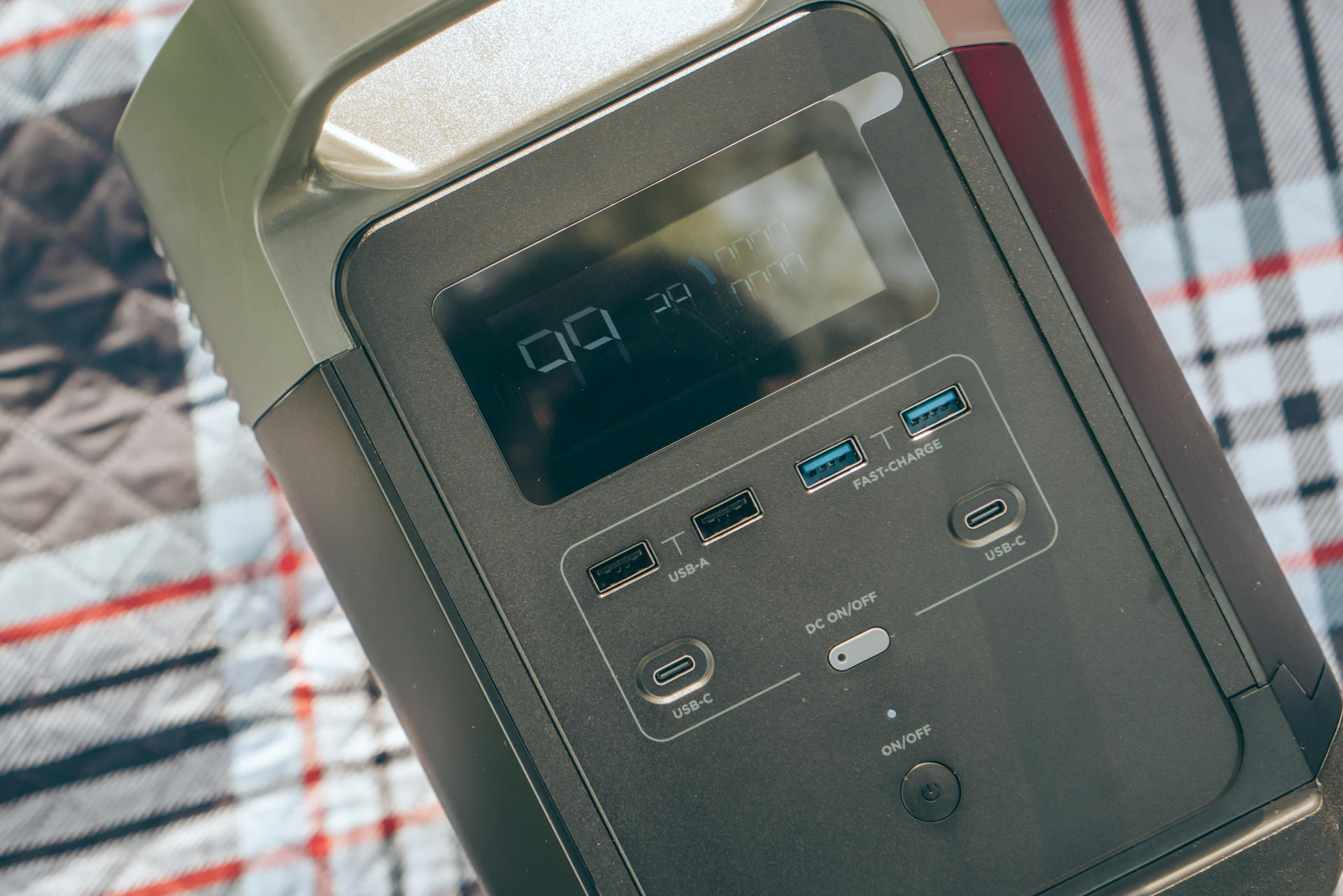 正浩户外电源的太阳能板有用吗,正浩户外电源与太阳能板