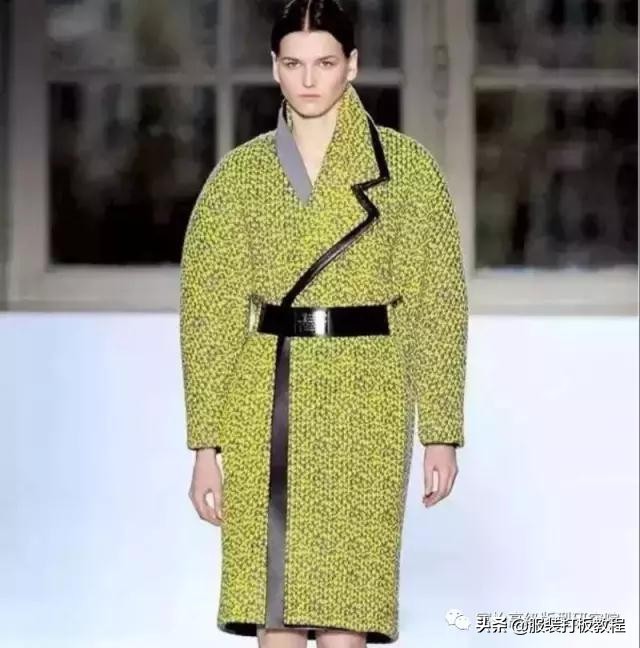 廓形大衣和茧型大衣裁剪图,呢子大衣长袖怎么裁剪好看