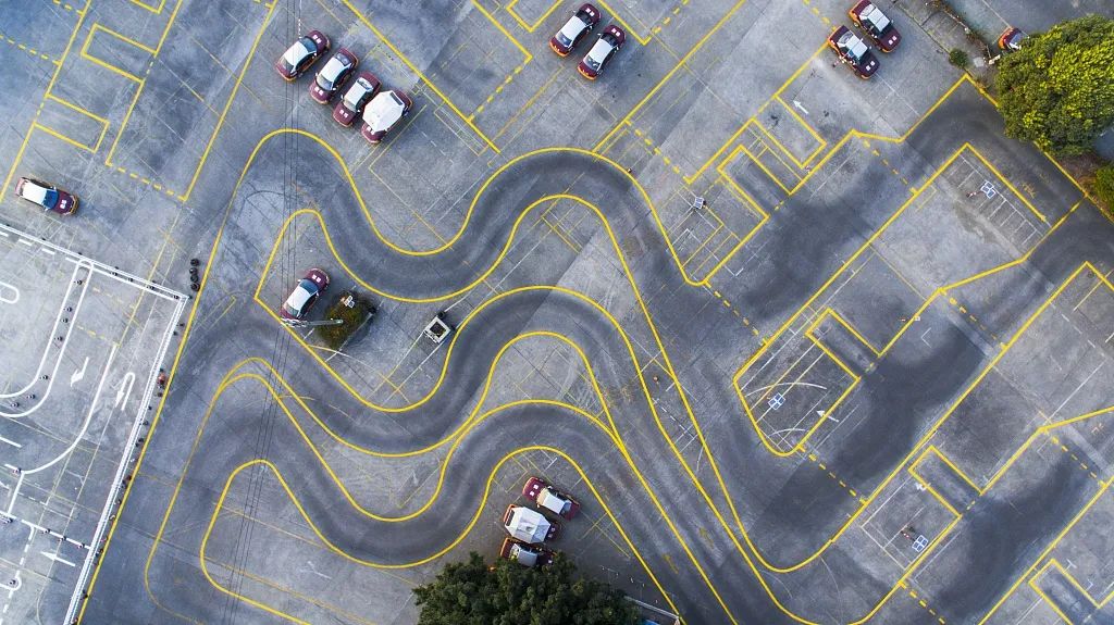 70岁老人考驾照科一过不了怎么办,70岁以上老人考驾照新规定