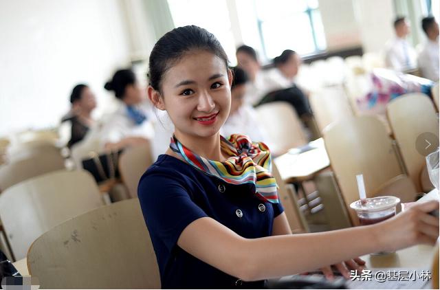 90后女空姐生活,空姐的工资究竟有多高