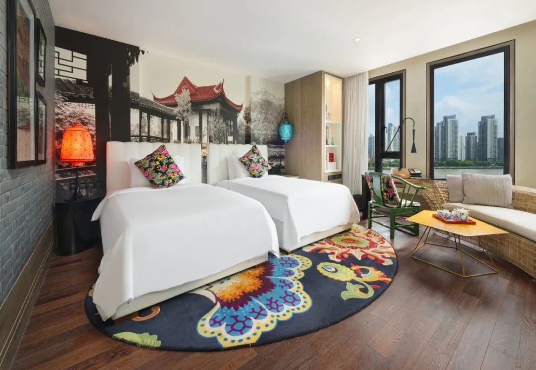 住进风景里民族风情酒店,入住高颜值酒店的感觉